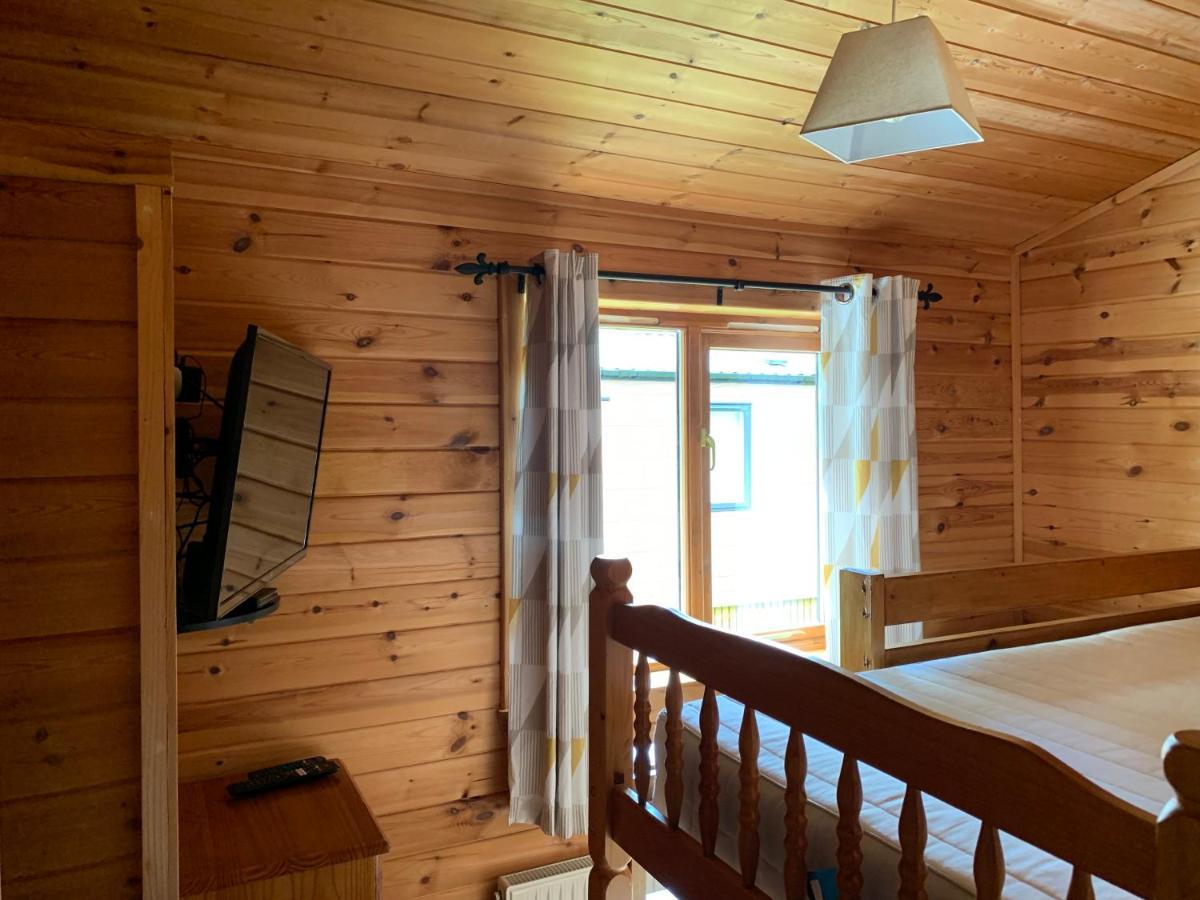 Immaculate 3-Bed Lodge In Hawick Eksteriør billede